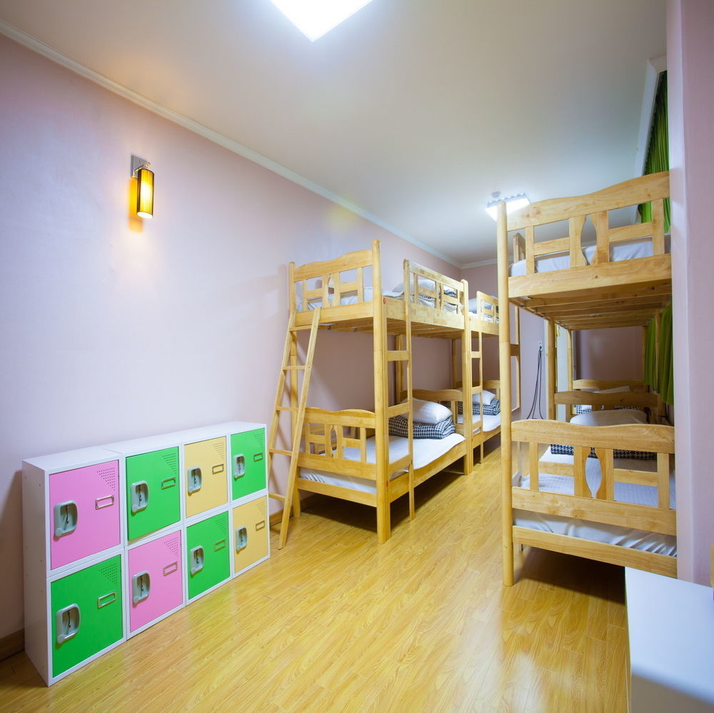 Jeju R Hotel & Guesthouse Εξωτερικό φωτογραφία