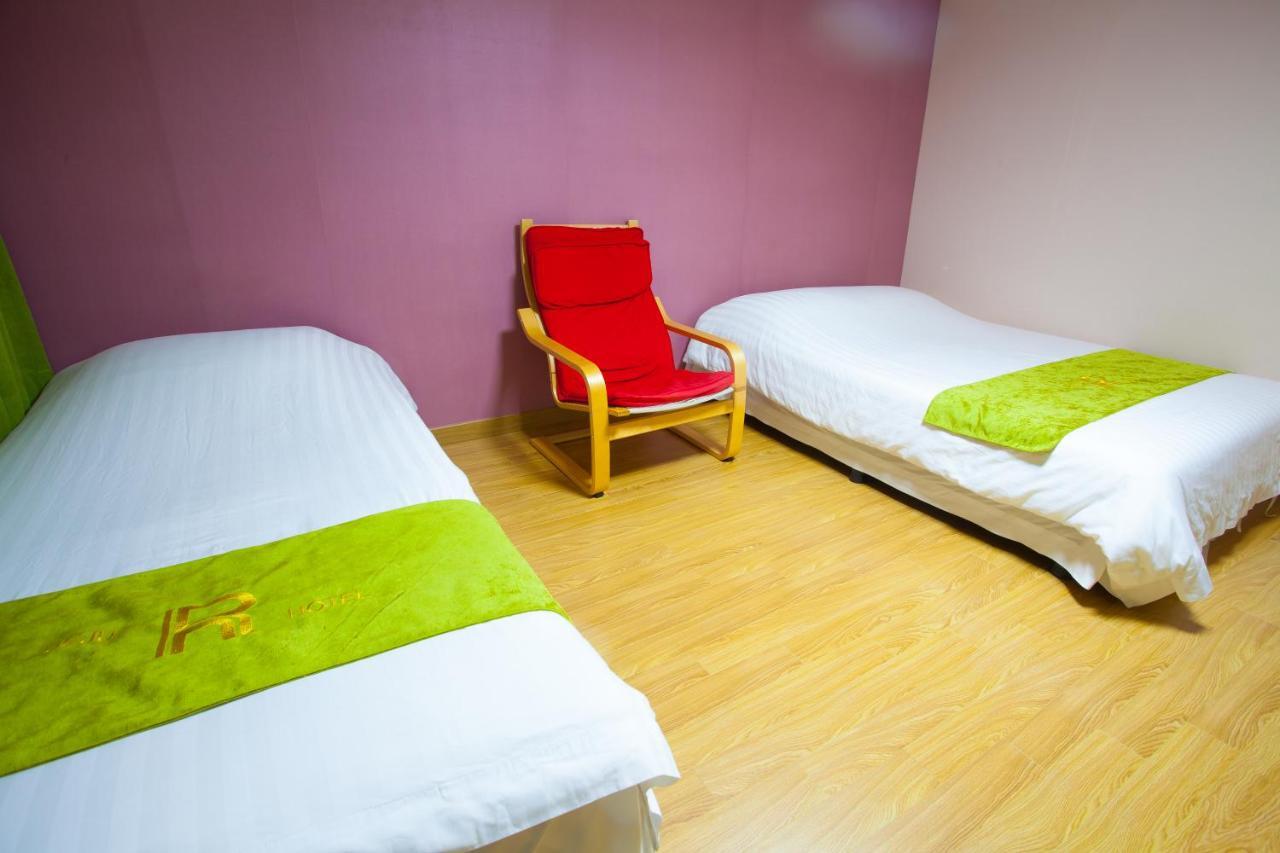 Jeju R Hotel & Guesthouse Εξωτερικό φωτογραφία